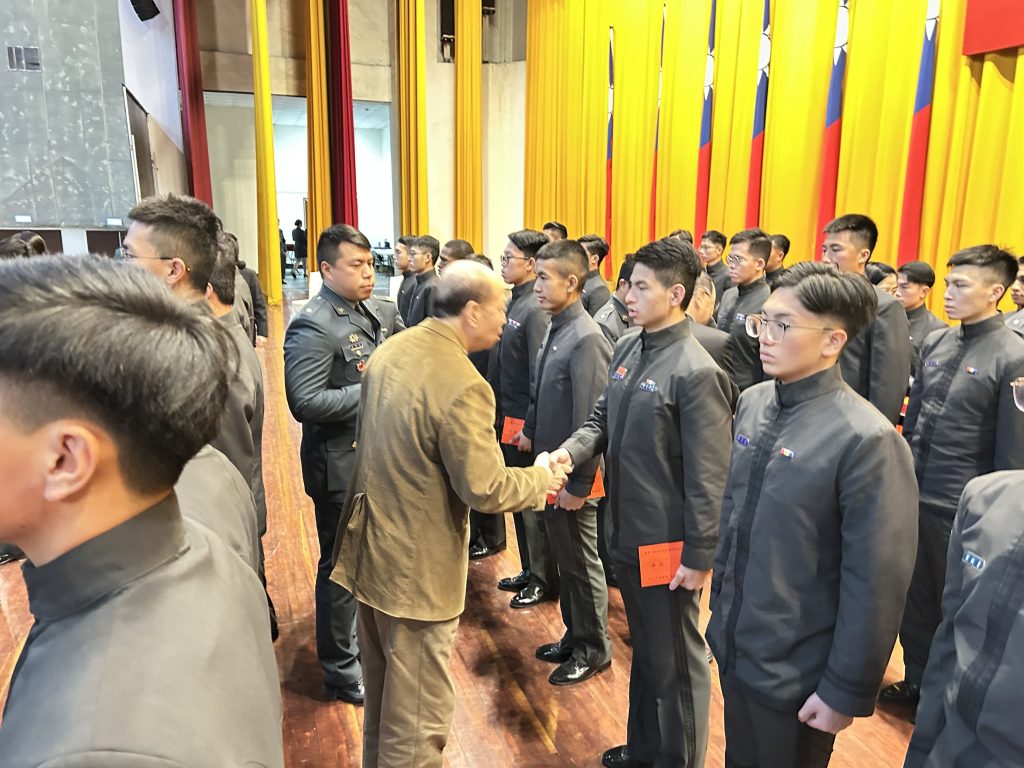 0EA8EEFC-9B67-4242-97CD-863D24288554